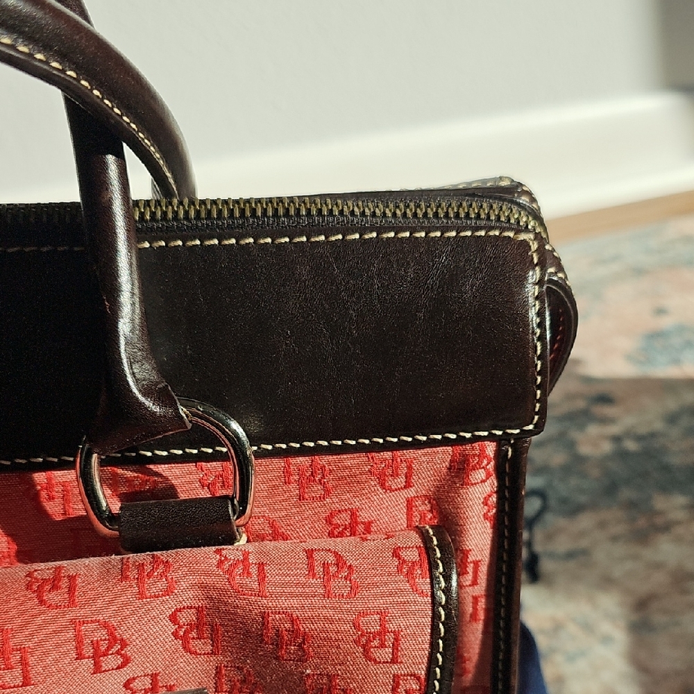 Like New! Vintage Dooney & Burke Red And Brown Satchel Set - Picture 8 of 16